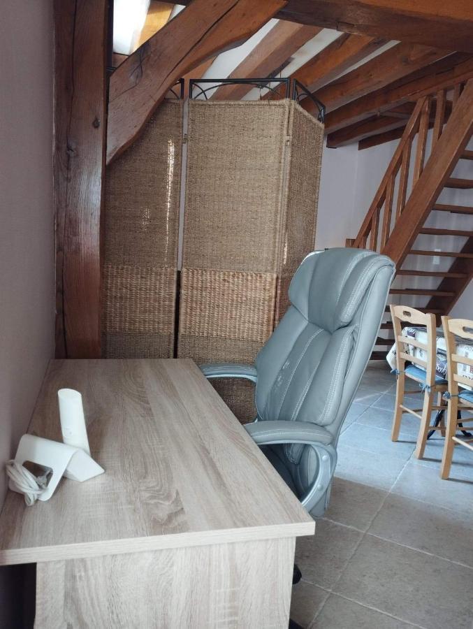 Ferienwohnung Charmante Petite Maison De Bourg Autry-le-Chatel Exterior foto